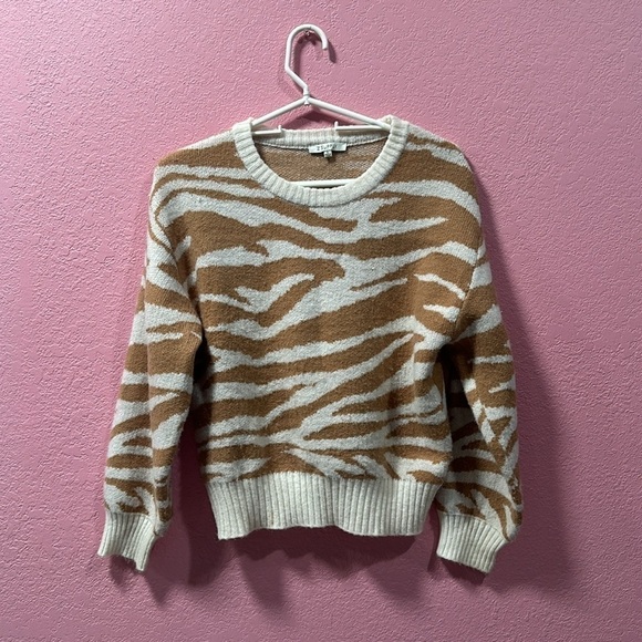Z SUPPLY Women’s Tan/Cream Zebra Print Crew Neck Sweater Size Small - Picture 1 of 6